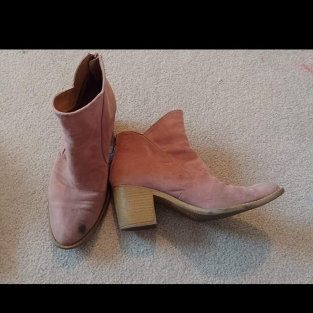 Qupid booties